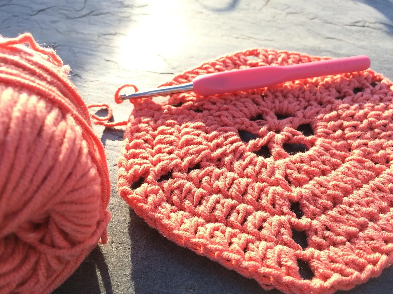 how to use crochet flowers on your scrapbook page;crochet flower scrapbook layouts; crochet flower page inspiration; using crochet flowers on layouts; yarn flower scrapbook embellishments; document memories using crochet flowers;