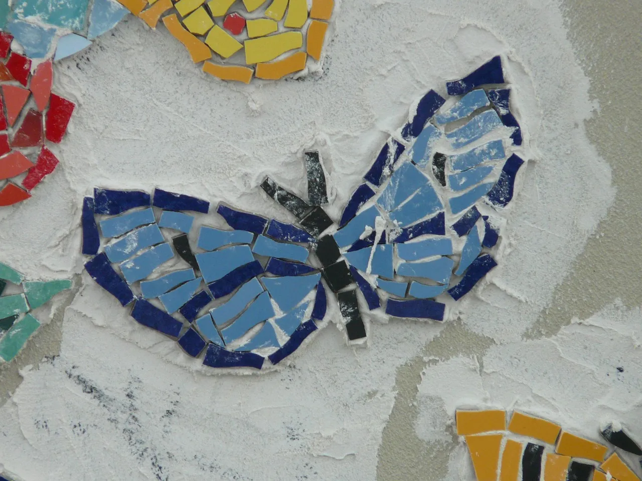 how to use butterflies on your scrapbook page; butterflies scrapbook layouts; butterflies page inspiration; using butterflies on layouts; butterflies scrapbook embellishments; document memories using butterflies